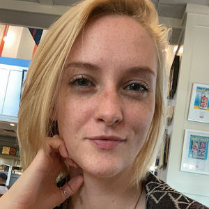 Meet your Posher, Lydia